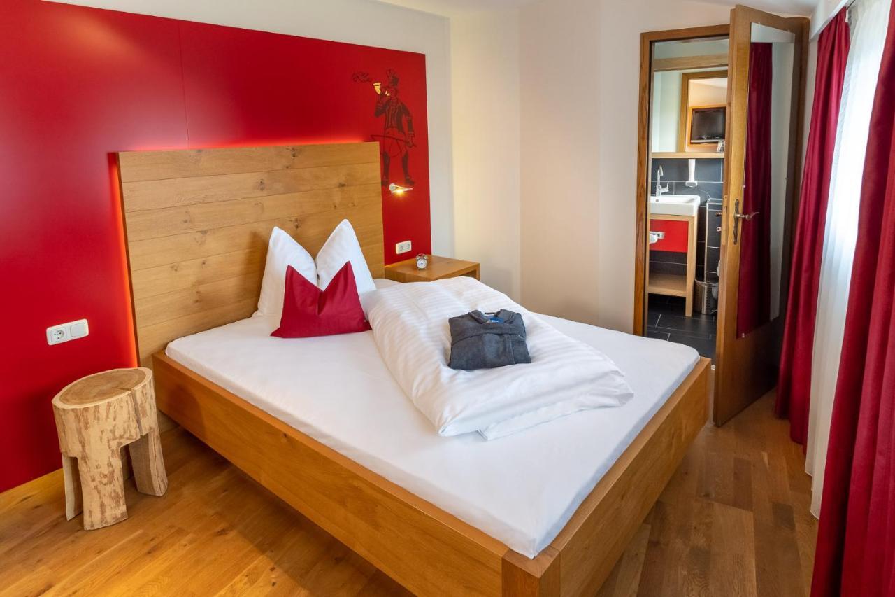 Landhotel Postwirt グラフェナウ エクステリア 写真