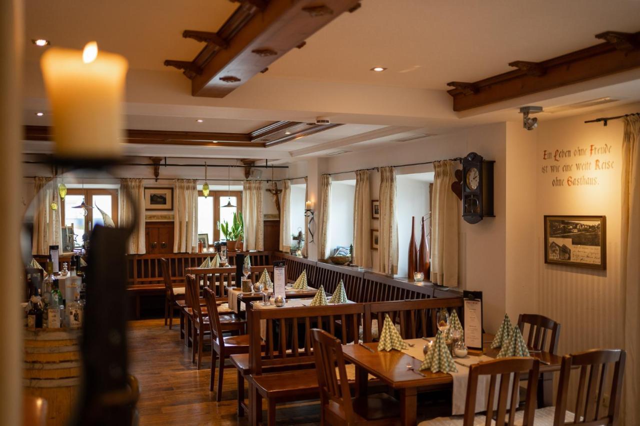 Landhotel Postwirt グラフェナウ エクステリア 写真