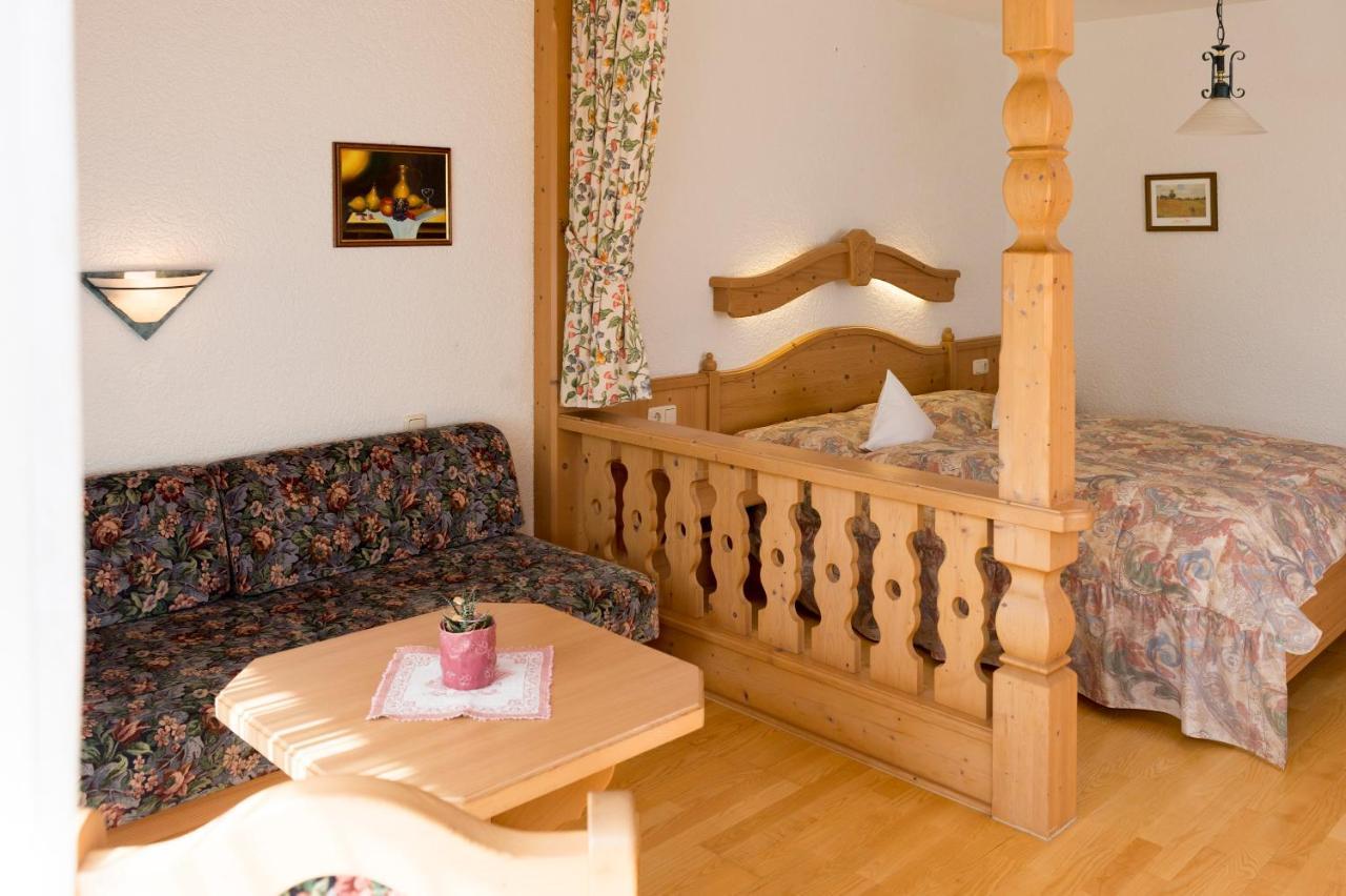 Landhotel Postwirt グラフェナウ エクステリア 写真